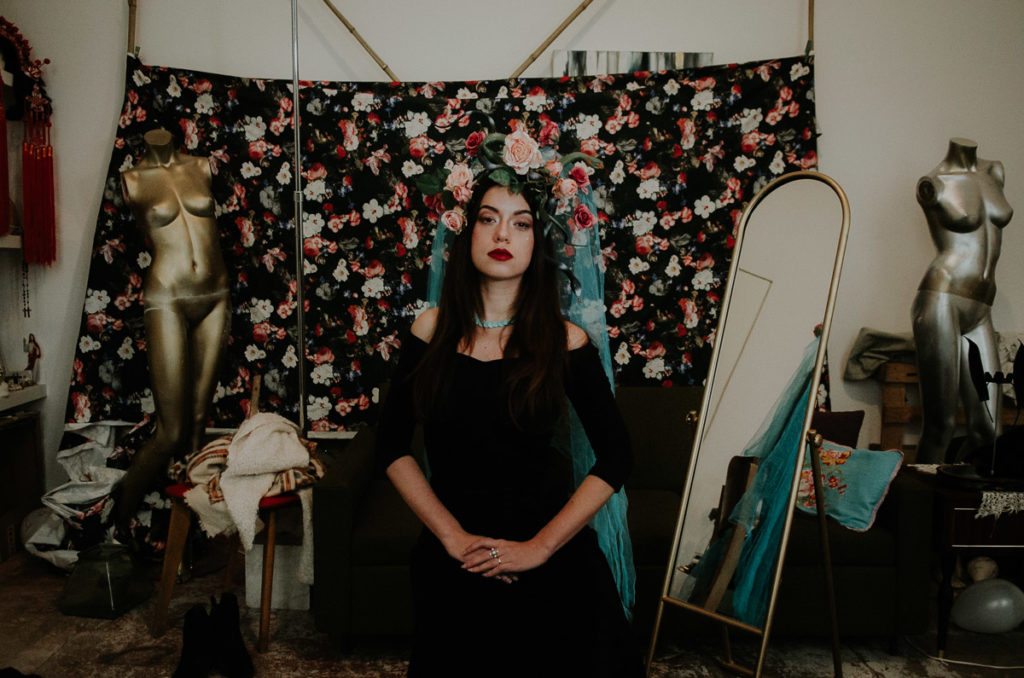 Portrait Julia inspiration frida kahlo Montpellier