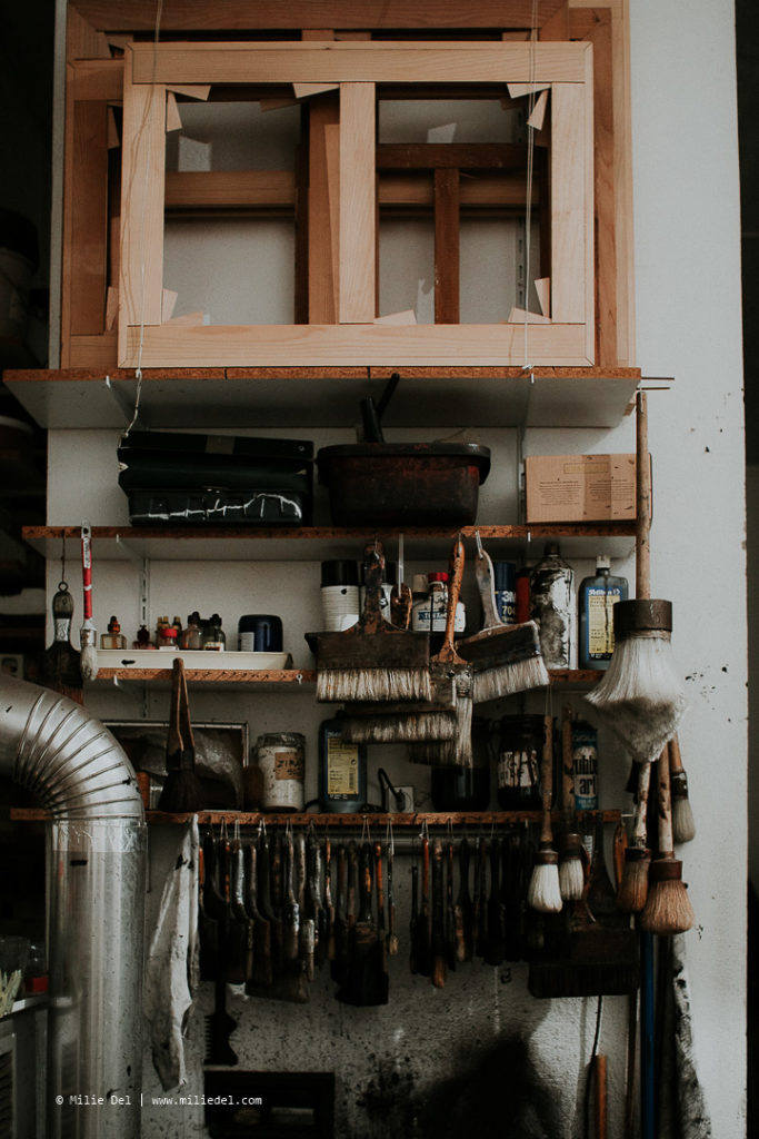 Atelier artiste Pierre Soulages Sète Monopol Magazin Milie Del Photographer