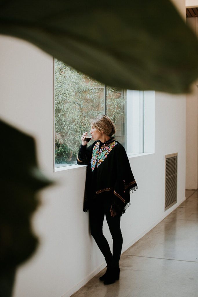 Camille Cattan drinking coffee by milie del