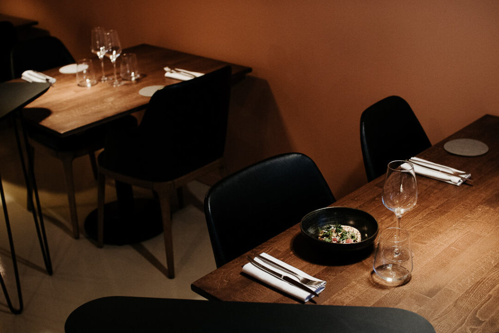 Table au restaurant reflet d'Obione gastronomie montpellier milie del