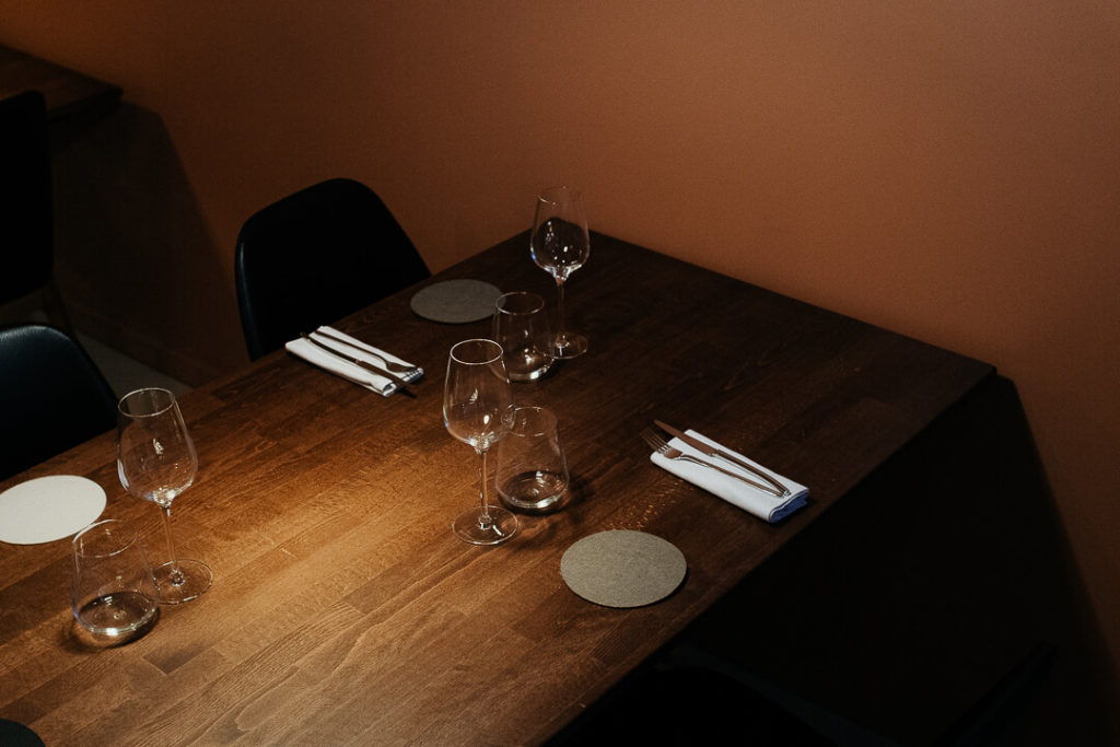 Table au restaurant reflet d'Obione gastronomie montpellier