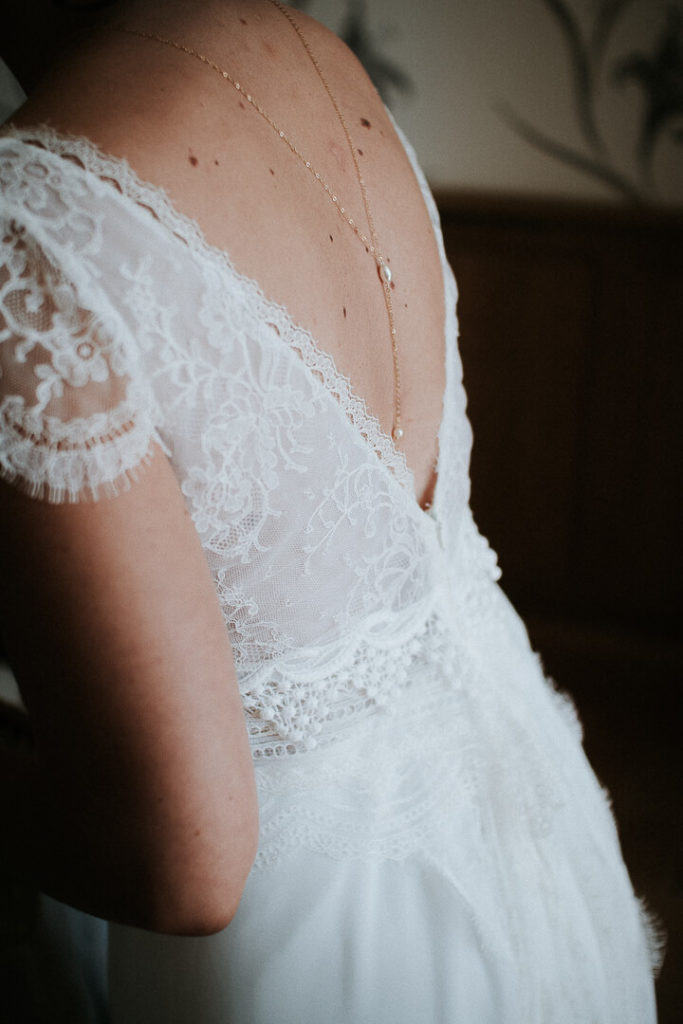 wedding dress bridal prep touraine wedding france milie del photographer