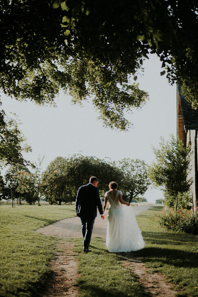 séance couple mariage touraine coucher du soleil milie del