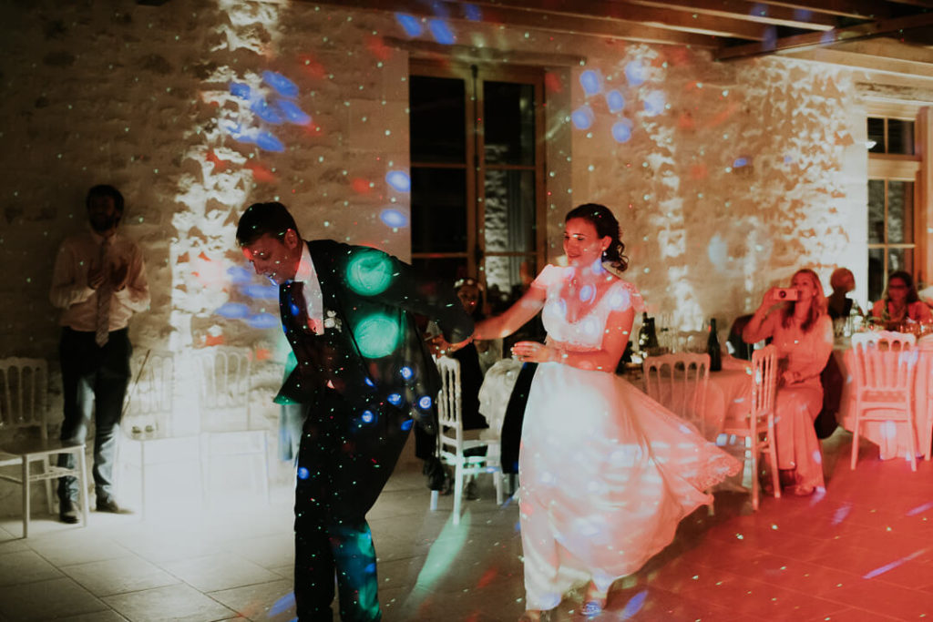 couple dancing wedding night touraine wedding