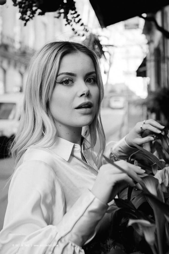 Romy x NA-KD x Milie Del Fashion shooting photography florist montpellier