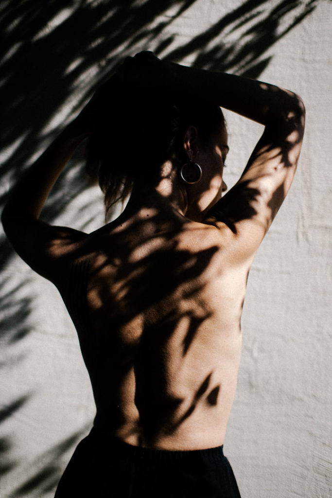 girl naked skin summer vibes editorial photography