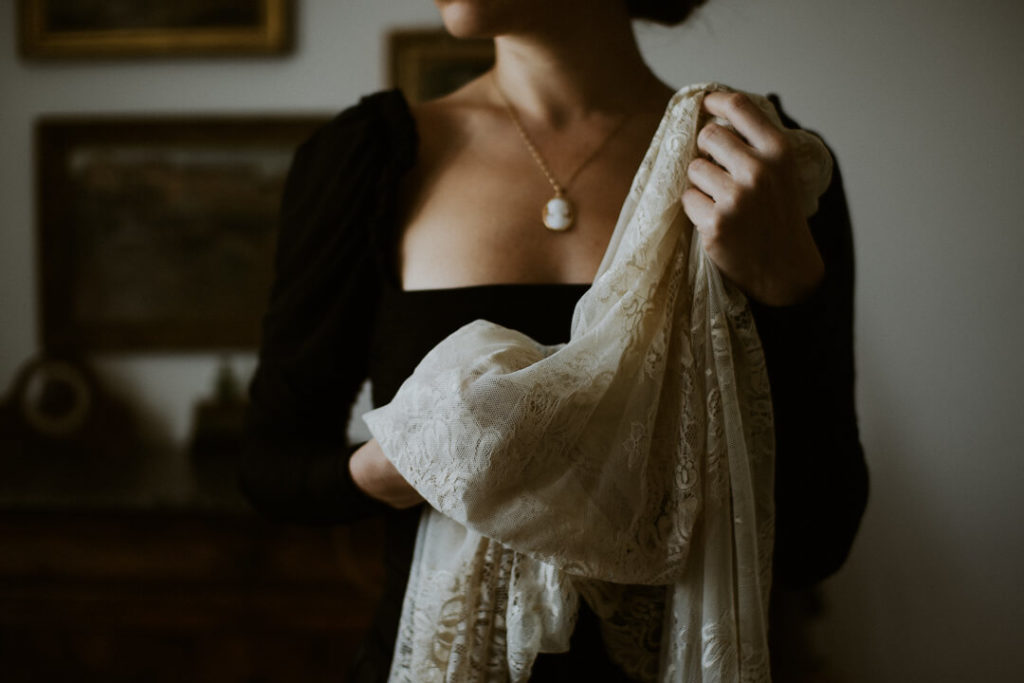 Woman with a mantilla The Romantics photography Carl Holsøe