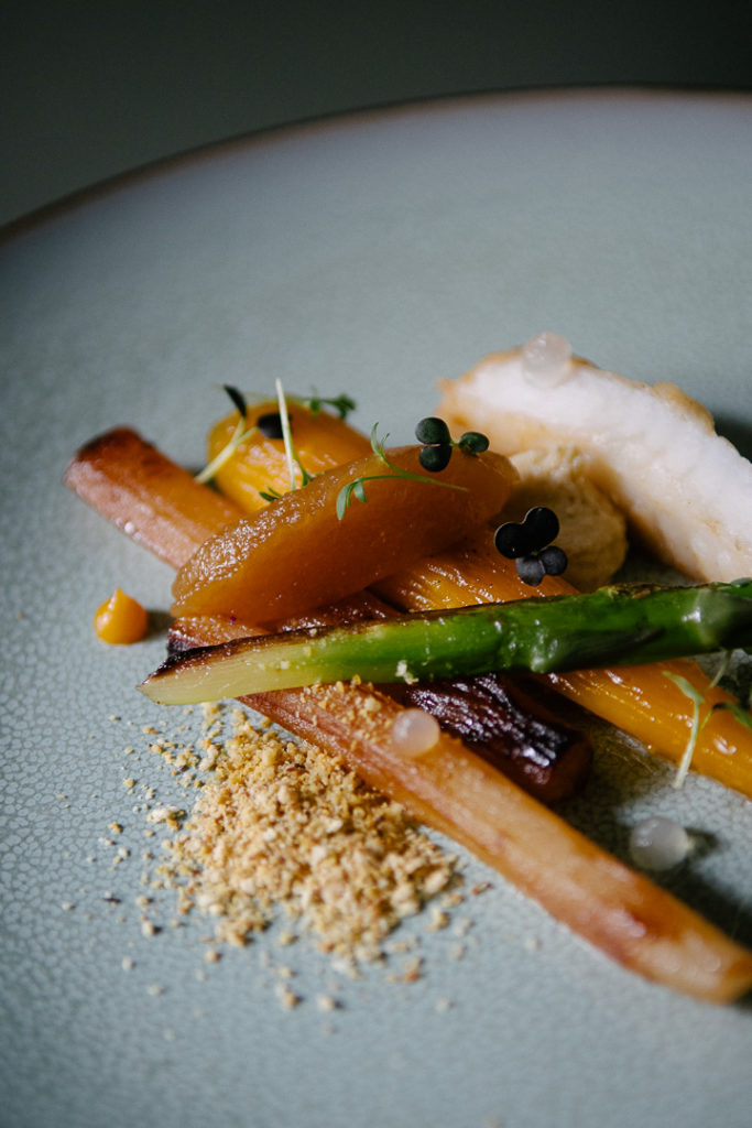 fish aspargus healthy food montpellier le blackeys