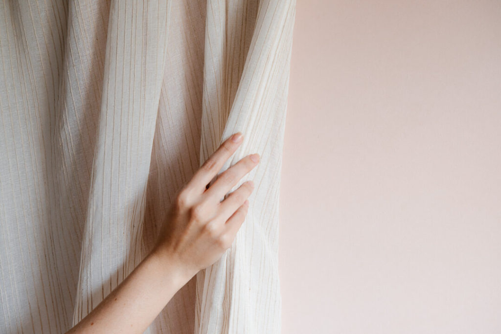 branding photography hands modeling montpellier studio