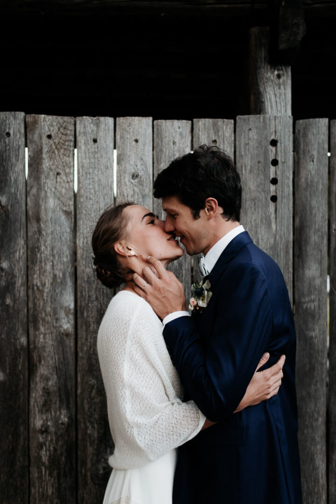 married couple photographer milie del romance