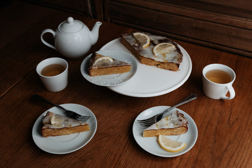 Citronmåne lemon cake danish food tea milie del
