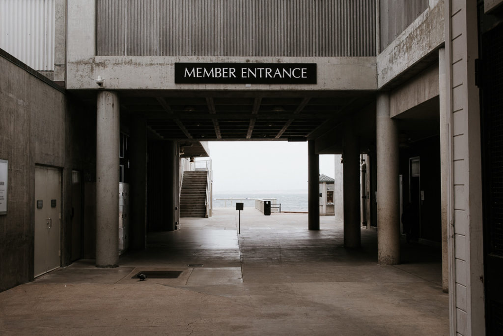 entrance monterey bay aquarium california