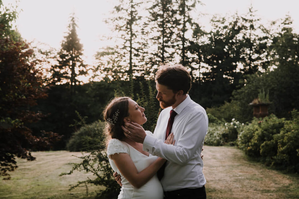 french australian wedding couple at sunset
