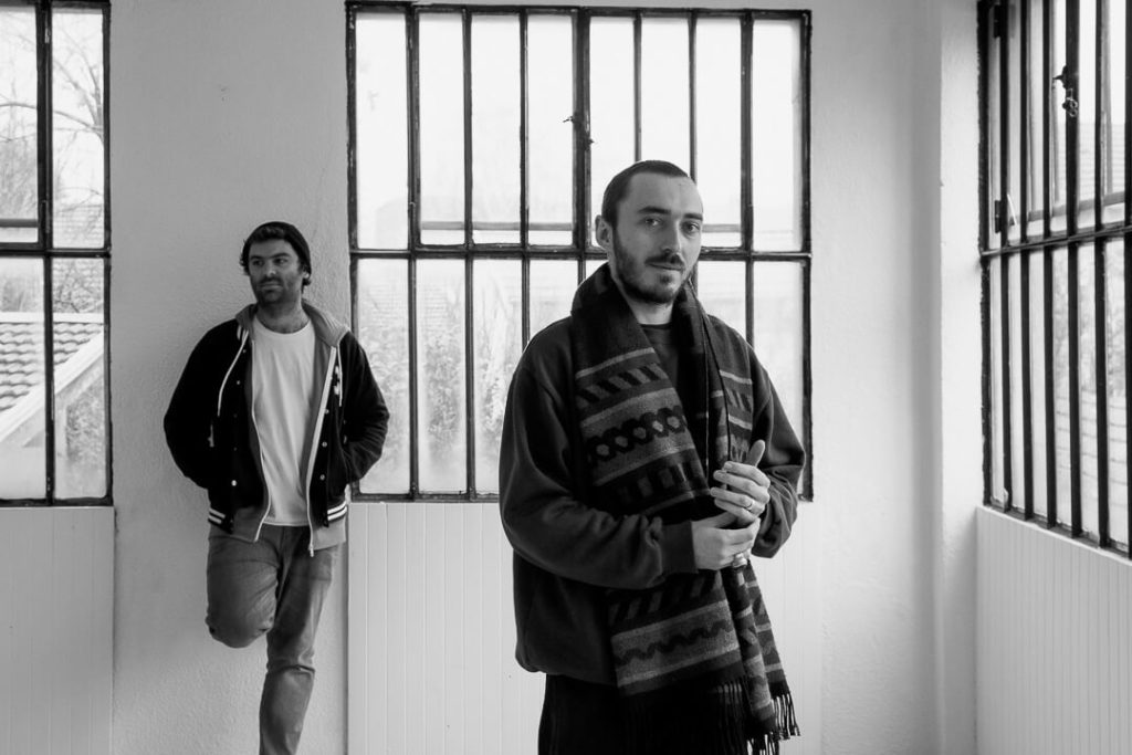 Nikitch and Kuna Maze musicians by Milie Del photographer 