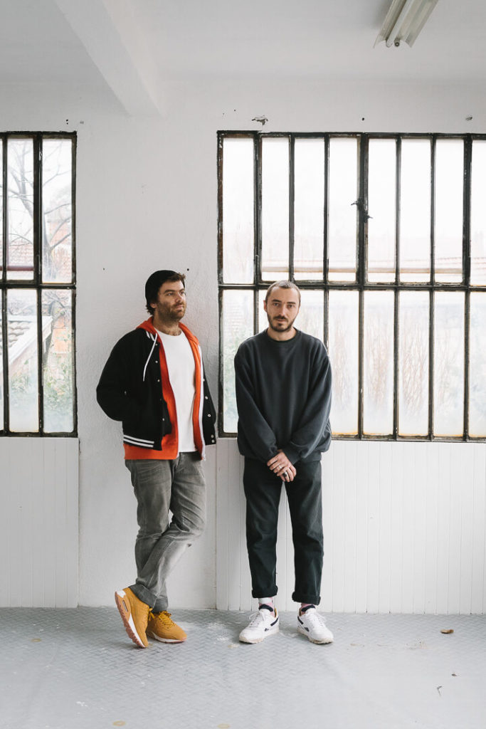 Nikitch and Kuna Maze musicians by Milie Del photographer 