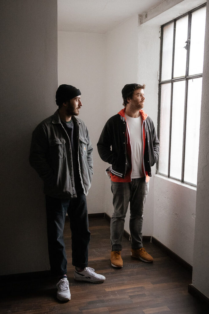 Nikitch and Kuna Maze by Milie Del photographer 