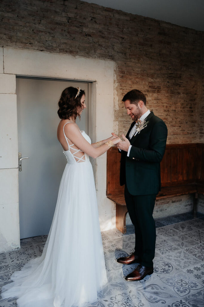 Milie Del Wedding photography for poetic bride and groom