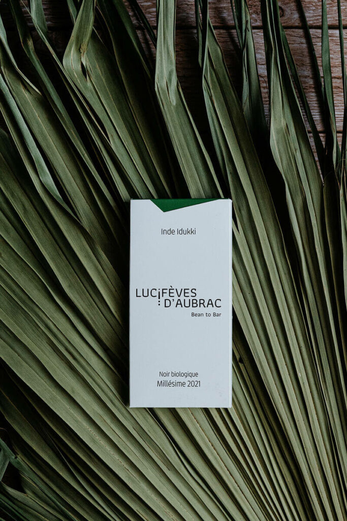 Chocolate bean to bar by Lucifèves d'aubrac by Milie Del food photographer in South of France