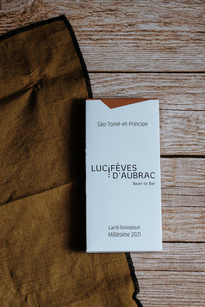 Chocolate bean to bar by Lucifèves d'aubrac by Milie Del food photographer in South of France