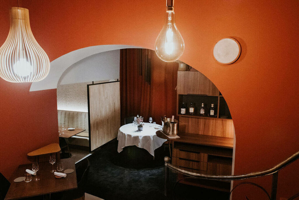 restaurant Reflet d'Obione one star guide Michelin in Montpellier by food photographer Milie Del