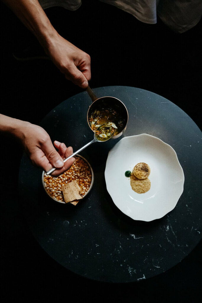 Maïs à reflet d'obione restaurant étoilé au guide Michelin par Milie Del Photographe