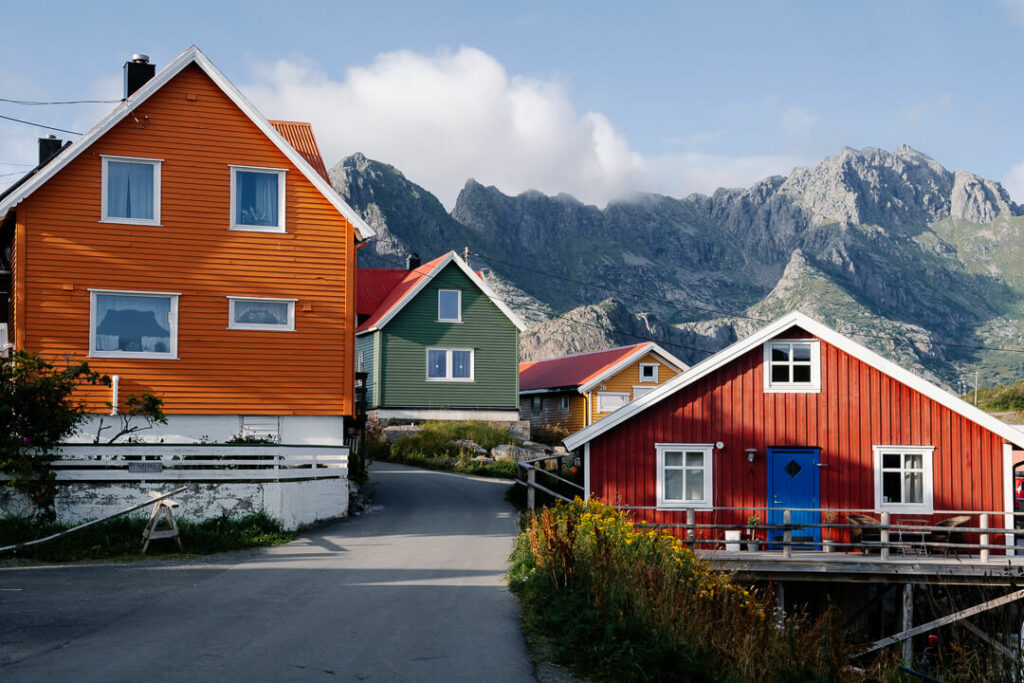 henningsvaer fjord colorfull houses