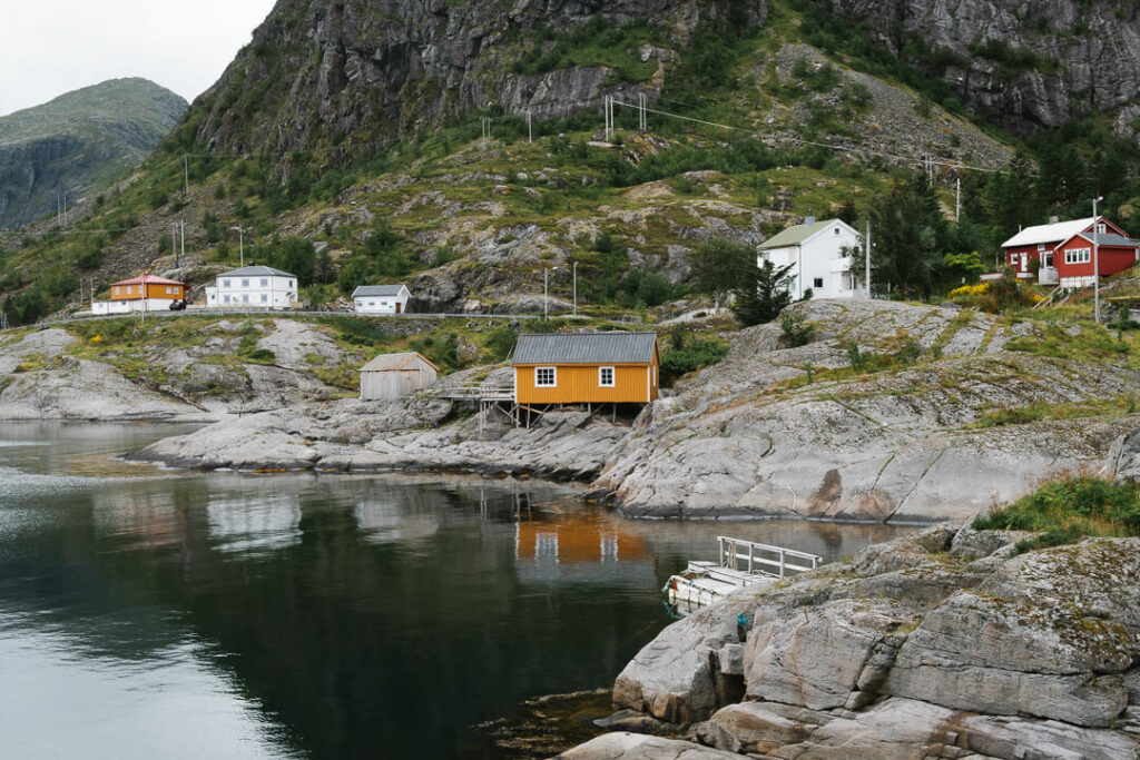 henningsvaer fjord colorfull houses
