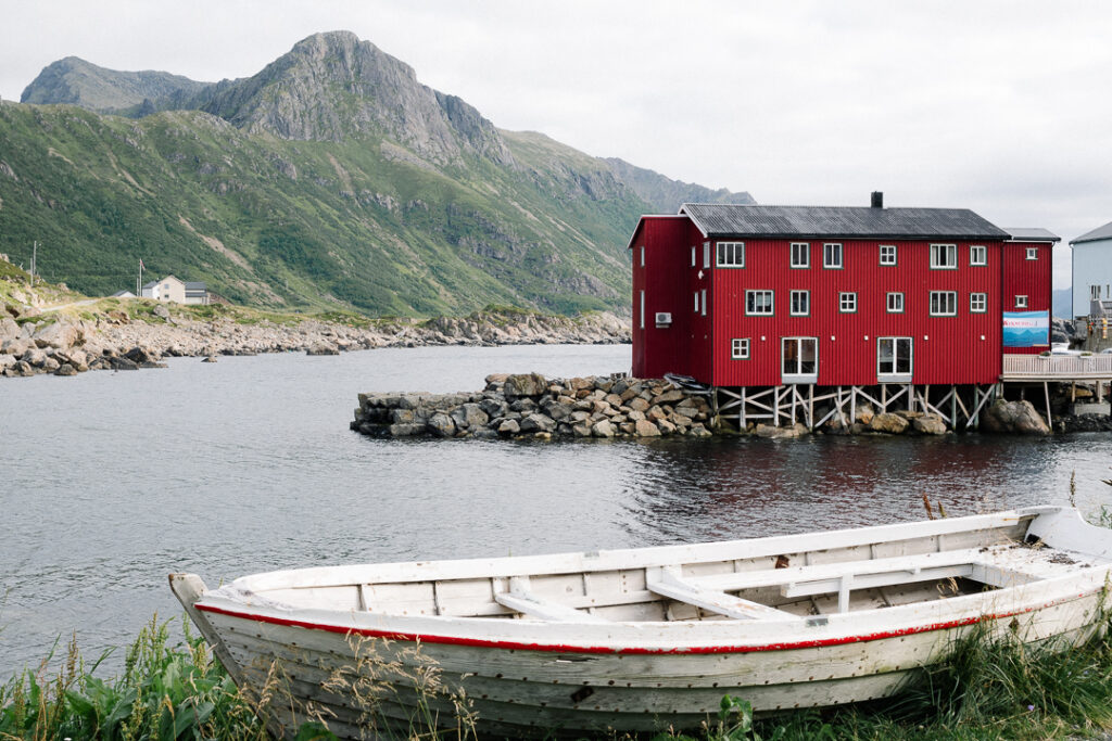 Boat and red house in Nyksund