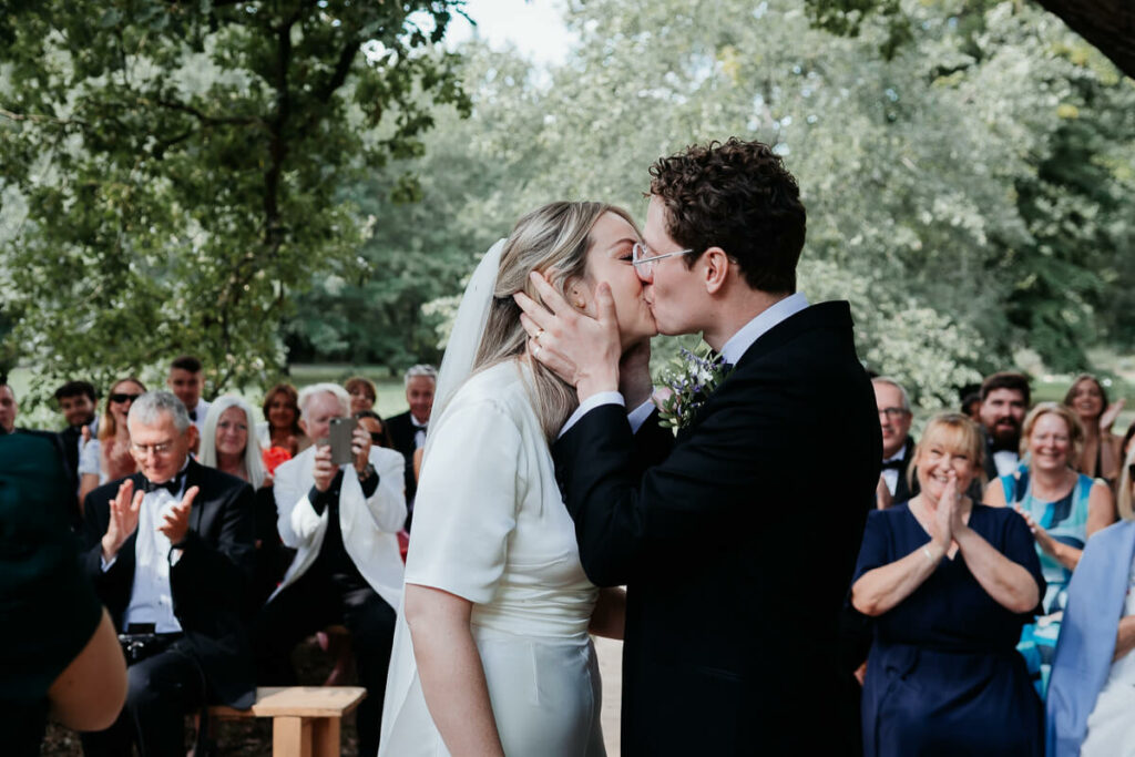 Groom and bride Wedding ceremony wedding Milie Del Photographer