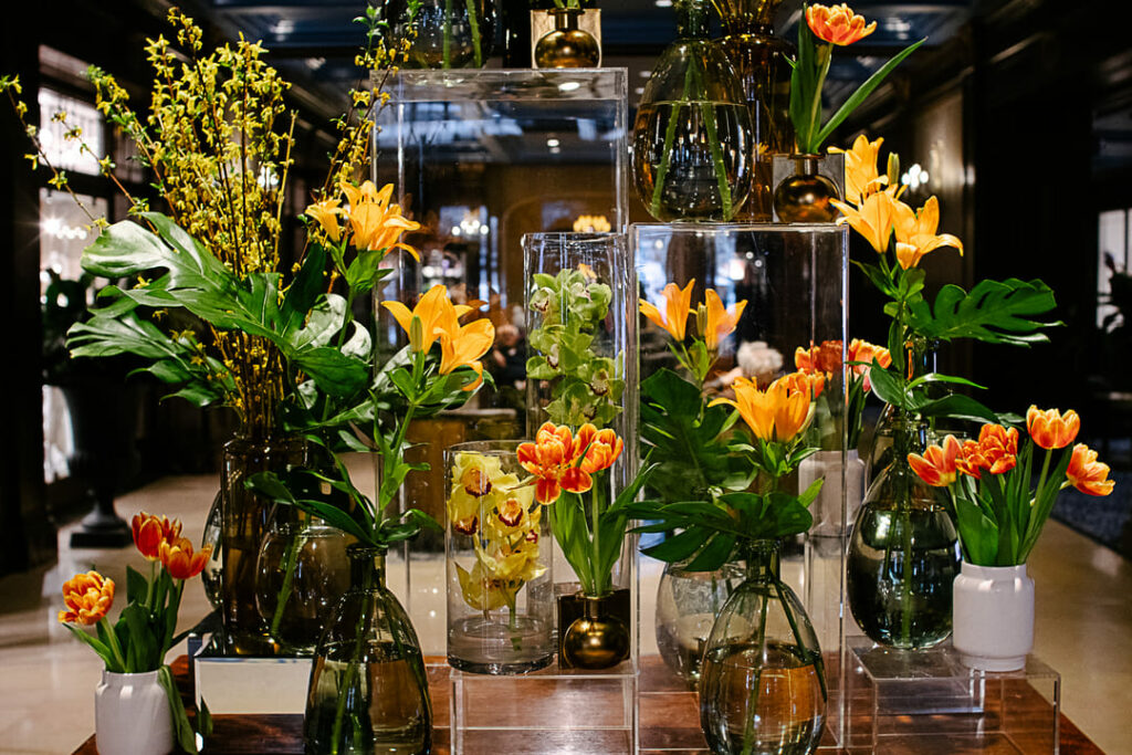 fairmont frontenac gerbe de fleur hotel Quebec Canada